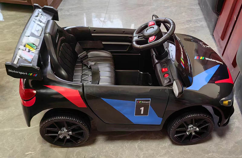 6V 1WD Electric Ride-On Car with swing back and forth & muisc